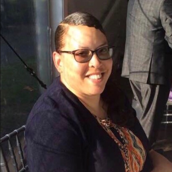Meet your Posher, Stephanie - Picture 1 of 1